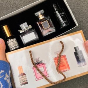 4 lü kofre set 30 30 30 20 ml Woman