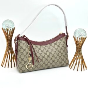 GUCCİ EMNLEM SHOULDER BAG NEW MODEL BORDO VLT400